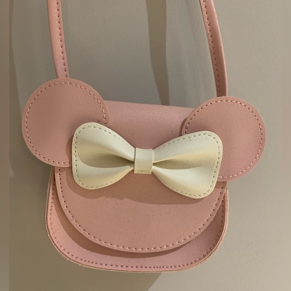 NWOT Girls Pink Cream Mini Ears and Bow Purse - Picture 1 of 5